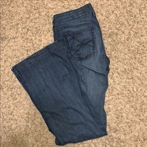 Ariat Trousers, 29L, small signs of wear.